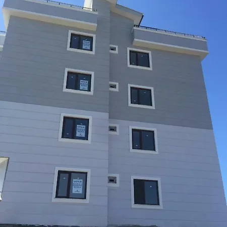 جوهرة جينارجيك Appartement